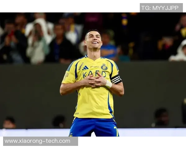 热烈欢迎足球巨星加盟，为球队注入强大动力开启新篇章