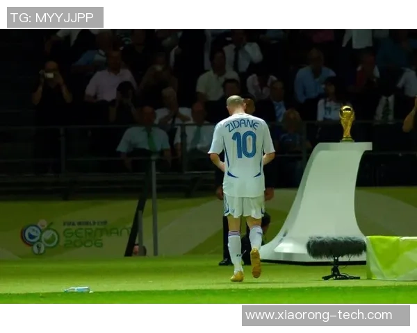 足球巨星首秀精彩回顾：那些让人铭记的首次亮相瞬间